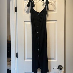 Black ribbed midi dress